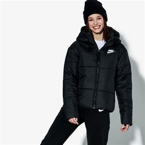 winterjacke nike damen schwarz|Nike Winterjacken für Damen jetzt online kaufen .